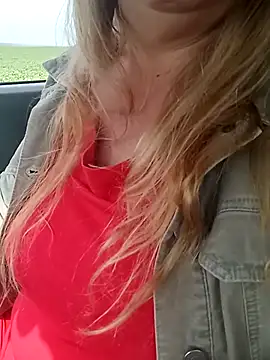 Saysomething3's Live XXX Chat