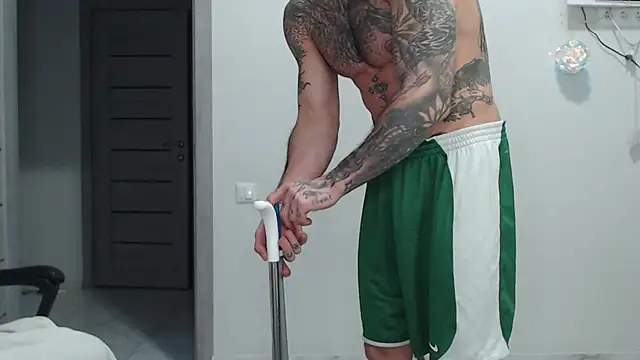 Вебкам-шоу maxi_foxxx