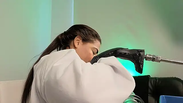 Anabel693: онлайн-секс-чат