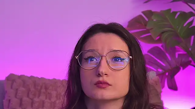 Webkamerová show TheaMalekoo