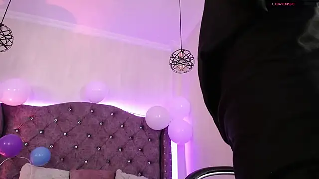 Amara_Davis1 Live XXX-chat