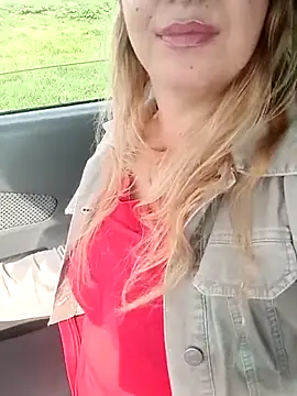 Saysomething3 Show Webcam