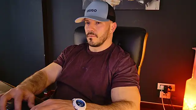 عرض كام AngeloEric