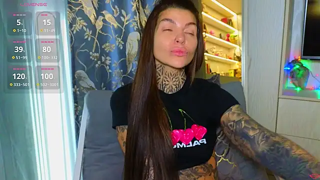 tattooedBabyyのライブXXXチャット