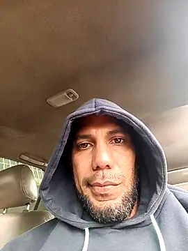 UnreadyChutzpa 网络视讯表演