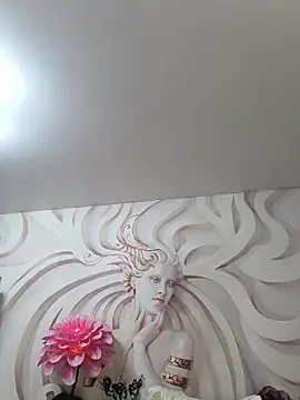 AvrilMillers Live XXX-Chat