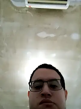 Show de Juliao2030 na webcam