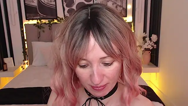 OliviaMills_'s Live XXX Chat