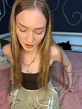 MilaMoone's Live XXX Chat