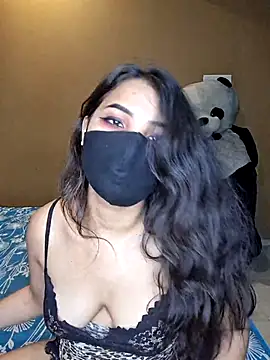 Noor-Bold's Live XXX Chat