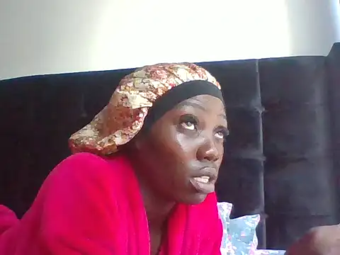 Loraa712 Webcam-Show