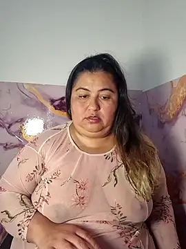 curvy_diva_'s Webcam Show