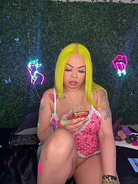 RenaThickAssn Live XXX chat