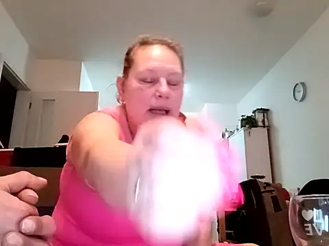 Jahudka47 即時 XXX 聊天