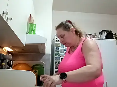 Jahudka47's Live XXX Chat