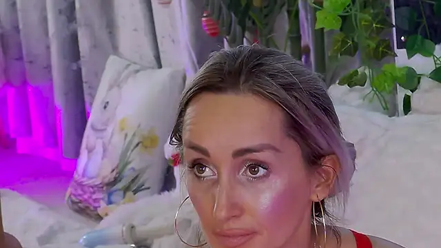 IsabelleEthan élő XXX-chatje