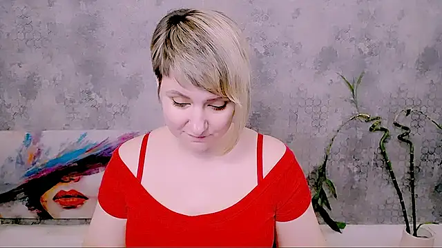 Djullia's Live XXX Chat