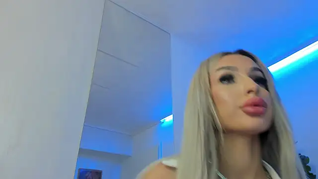 ArianaXO_ Live XXX-Chat