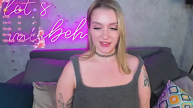 Chat XXX en directo de Viickie_Nelsson