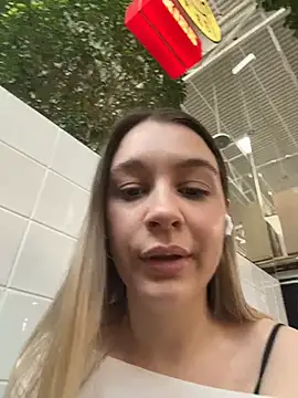 SashaCattのウェブカメラショー