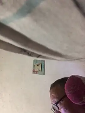 yaocaobi8 Show Webcam