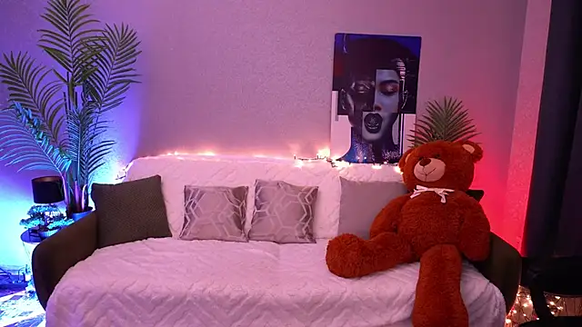 XXX chat uživo modela MirandaWong