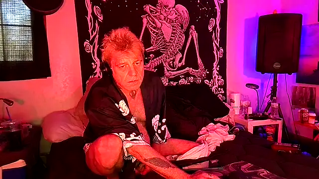 whitehole4bbc252: вебкам-шоу