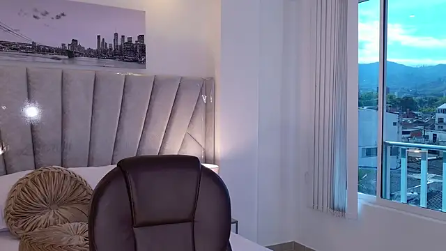 Sembang XXX Secara Langsung Saskia_litt