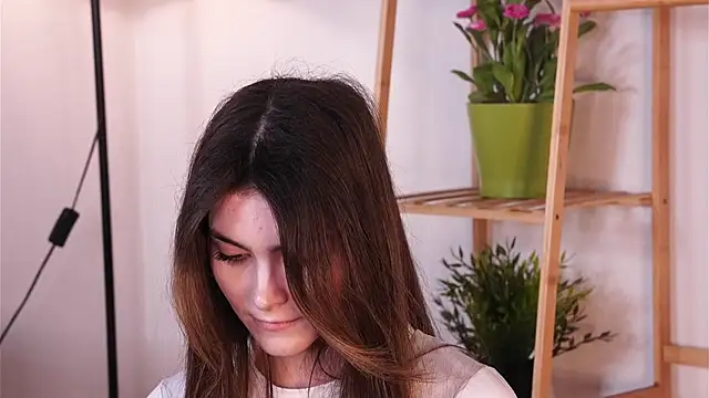 CherlyGuss Adlı Modelin Canlı XXX Sohbeti