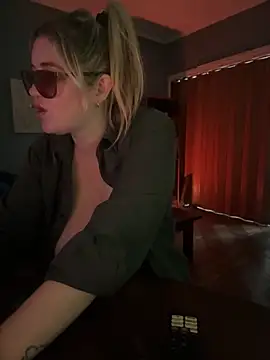 Chatroom XXX en direct de Granlady7