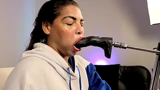 Chat +18 de Anabel693 ao vivo