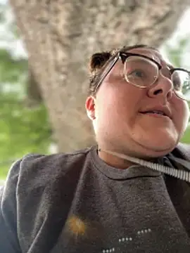 HTXBELLE: απευθείας συνομιλία ΧΧΧ