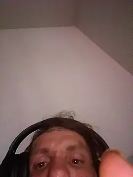 Whiskey615 webkamerás műsora