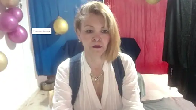 electra-mommy's Live XXX Chat