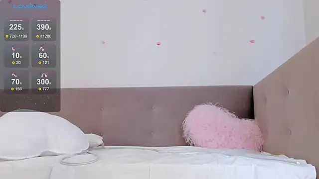 CrystalSoul_: онлайн-секс-чат