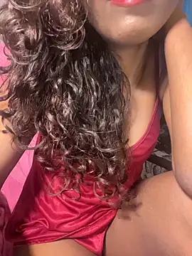 Indian-Squirt's Live XXX Chat