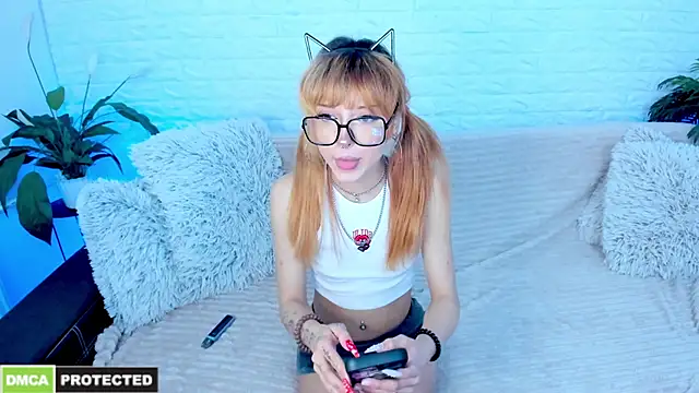 __Amiraa Live XXX Chat