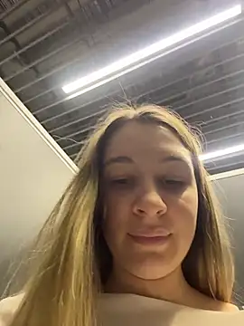 Živý XXX chat SashaCatt