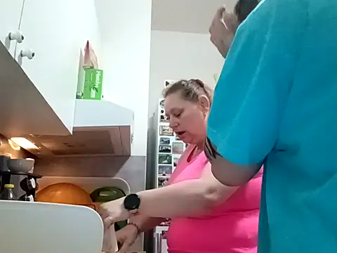 XXX chat uživo modela Jahudka47