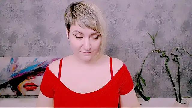 XXX chat uživo modela Djullia