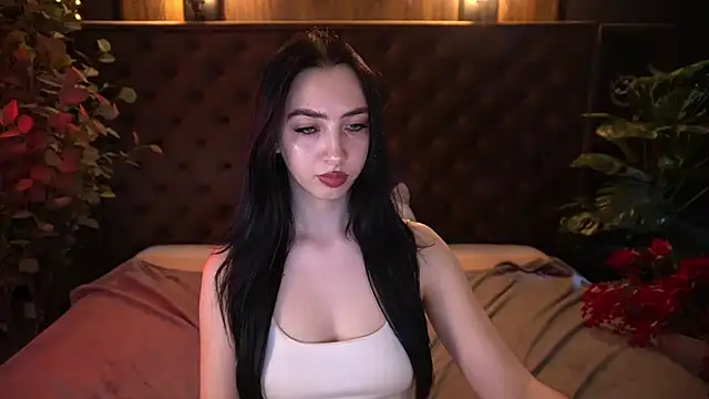 Chat +18 de WildKittenX_ ao vivo