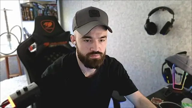 XXX chat uživo modela _Mostly_