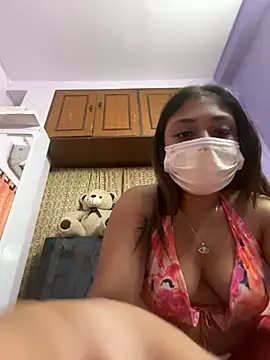 Yourhornynightmare's Live XXX Chat