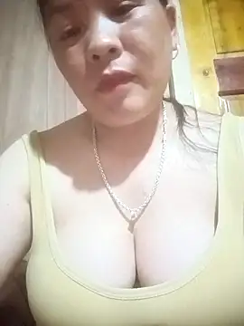 Giothu2679 Adlı Modelin Web Kamerası Şovu