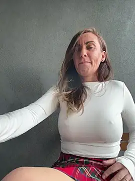 DivineAmely's Live XXX Chat