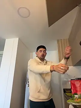 TroyeSavagen Webbikameraesitys