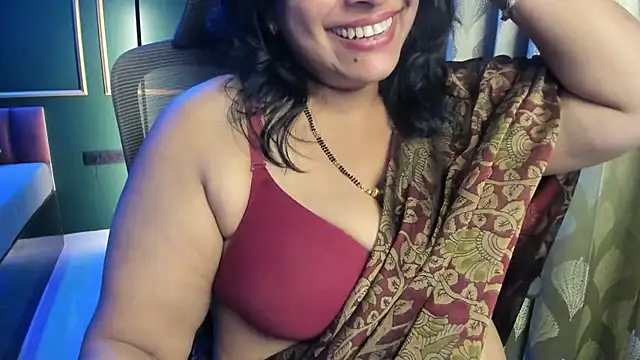 tarivishu11's Webcam Show