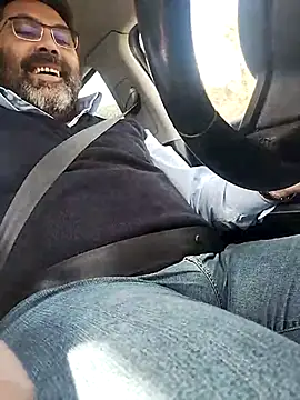 Necroforoのウェブカメラショ ー