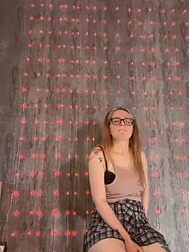 Онлайн чат XXX coy_girl_