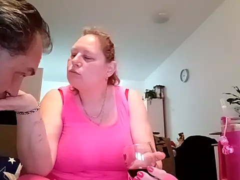 Chat XXX en directo de Jahudka47